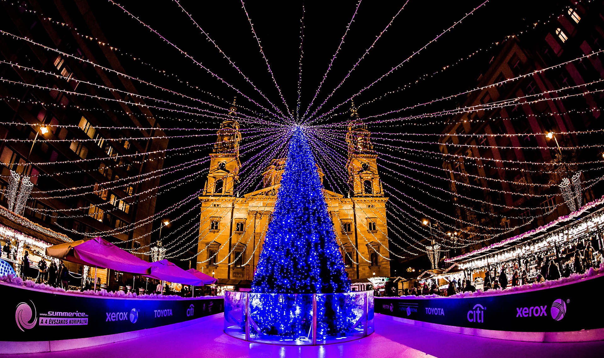 Tappa a Budapest durante il Natale