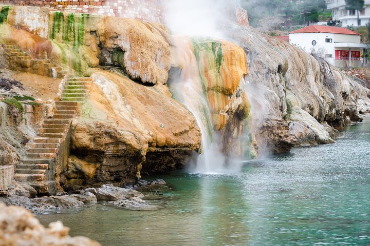 Relax nelle migliori terme naturali